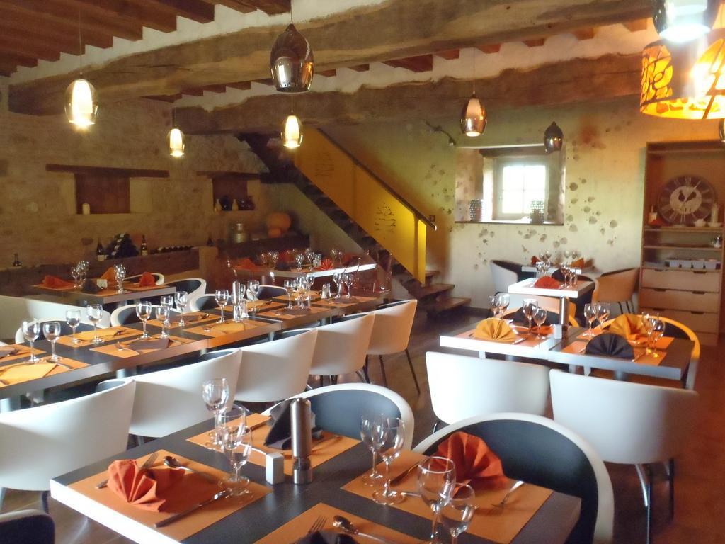 Domaine De Noyer Bed & Breakfast Saint-Christophe-en-Brionnais Exterior foto