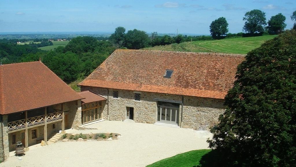 Domaine De Noyer Bed & Breakfast Saint-Christophe-en-Brionnais Exterior foto