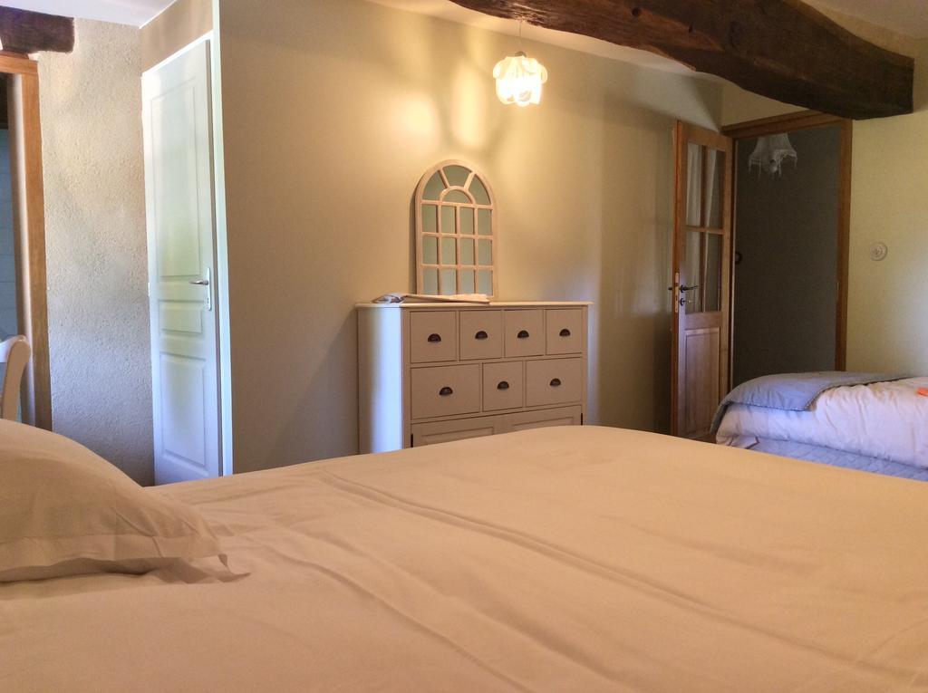 Domaine De Noyer Bed & Breakfast Saint-Christophe-en-Brionnais Cameră foto